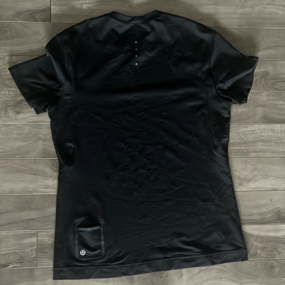 Lululemon Black Shirt